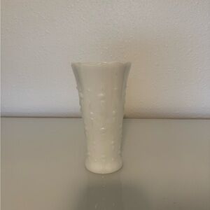 Vintage 1960’s Anchor Hocking Vase Teardrop and Pearl Milk White.